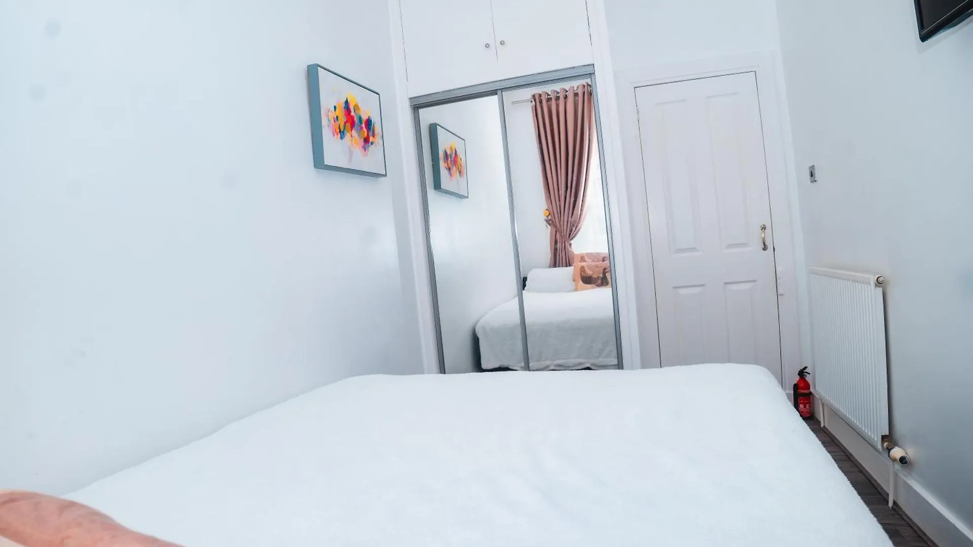 Apartment Aberdeen City Centre Flat: 2-Bedroom with Parking United Kingdom